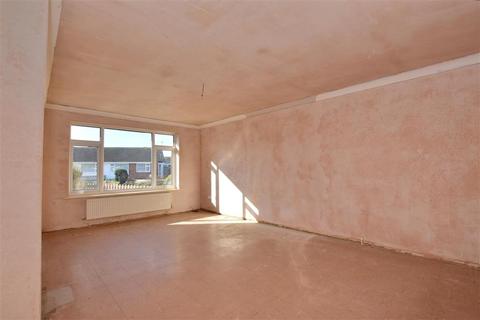 10 Aspen Close, St Marys Bay, Romney Marsh, TN29 0XA