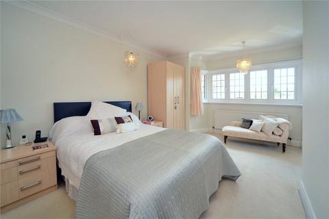 18 Manor Road, Sutton, SM2 7AF