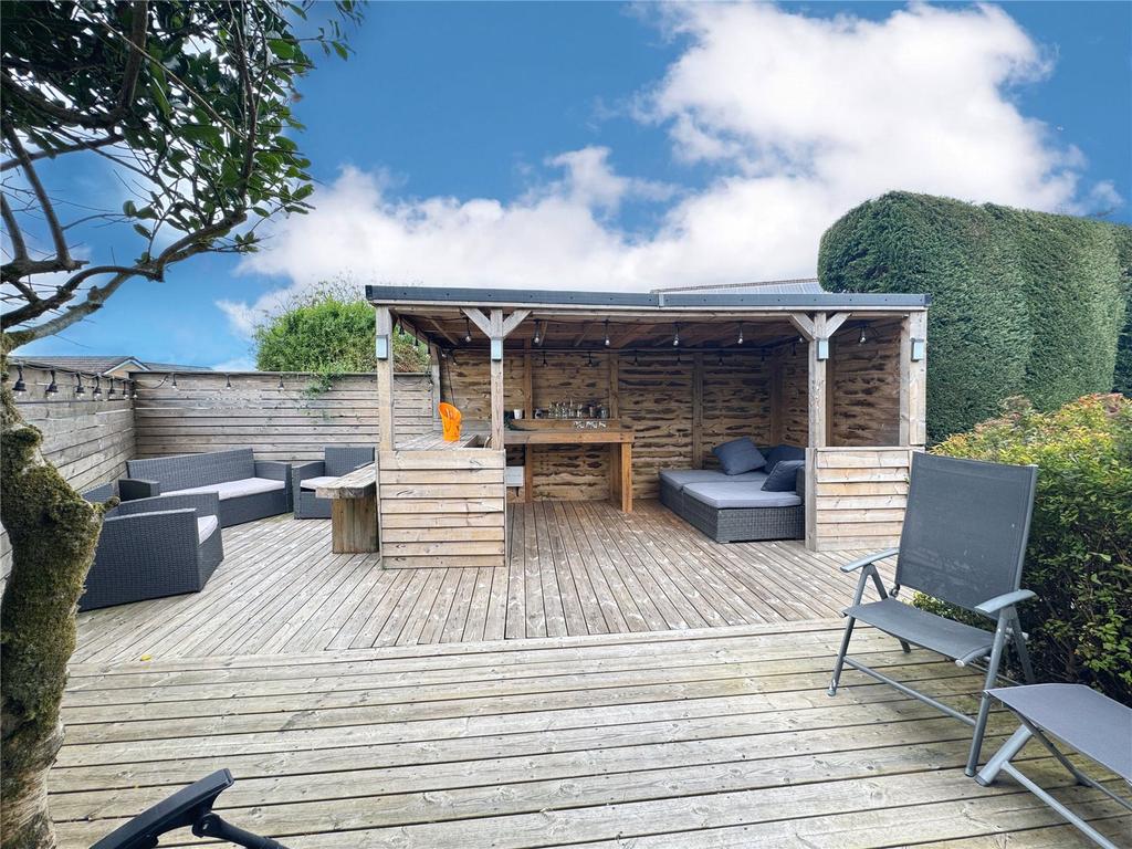 Decking & Bar