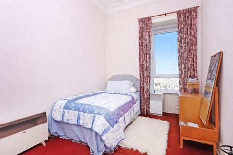 3/5 Abercorn Road, Edinburgh, EH8 7DD