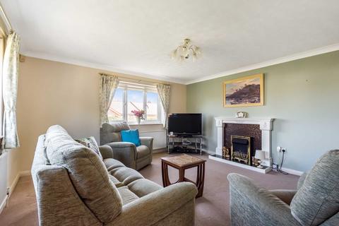 1 Knowles Drive, Colyton, EX24 6PJ