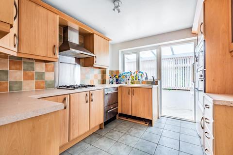 6 Field Close, Yarnton, Kidlington, OX5 1NE