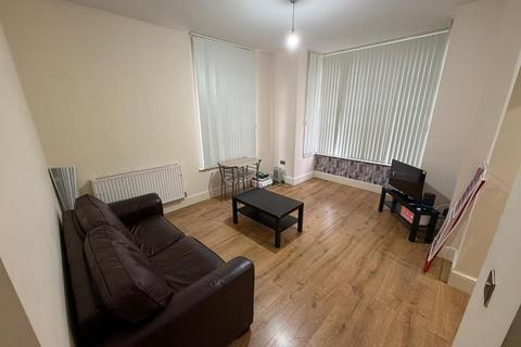 undefined, Flat 4, 6-7 Ednam Road, Dudley, DY1 1HL