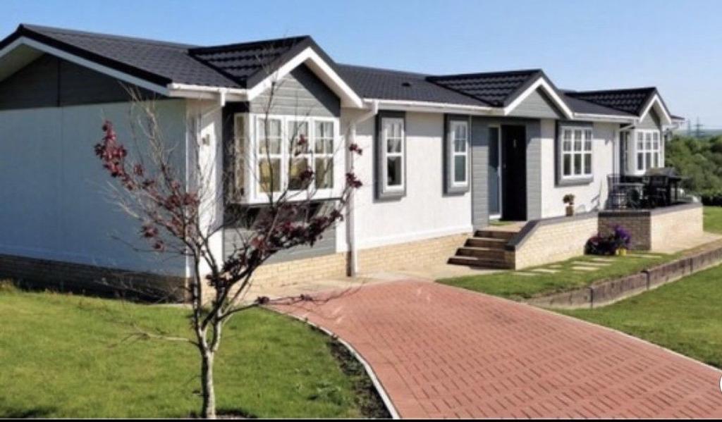 Outstanding lodge style home situated in an exclusive private gated