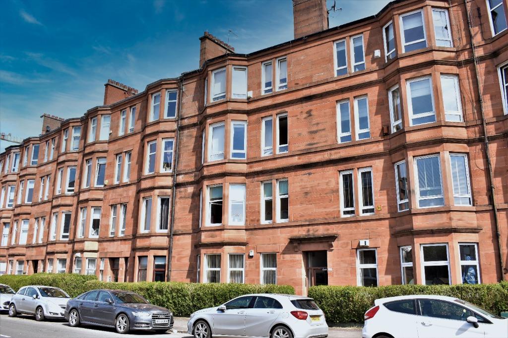 Kings Park Road, Flat 2/1, Kings park, Glasgow, G44 4TX 1 bed flat £125,000