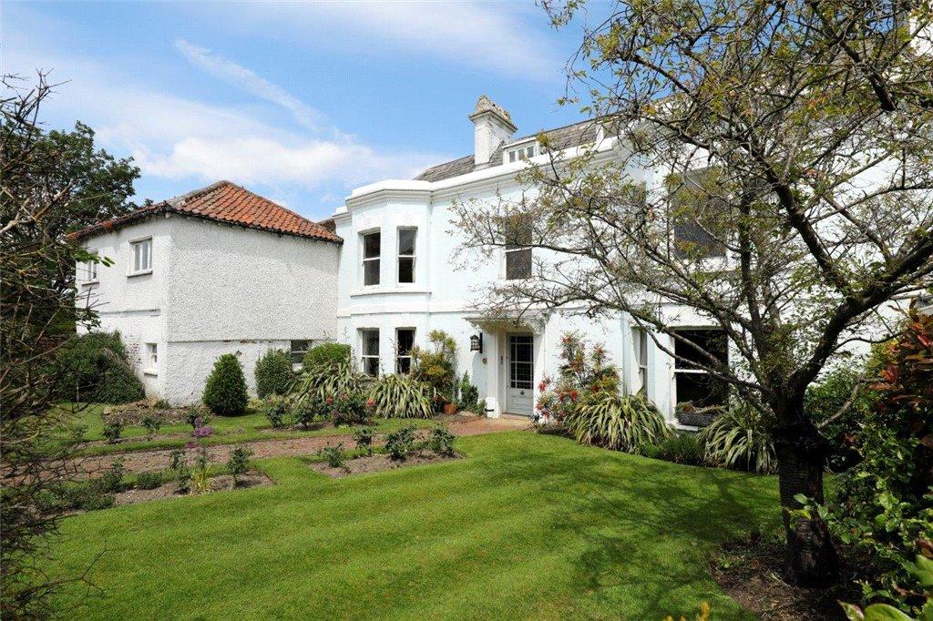 The Green, Wimbledon Common, SW19 8 bed semidetached house £6,000,000
