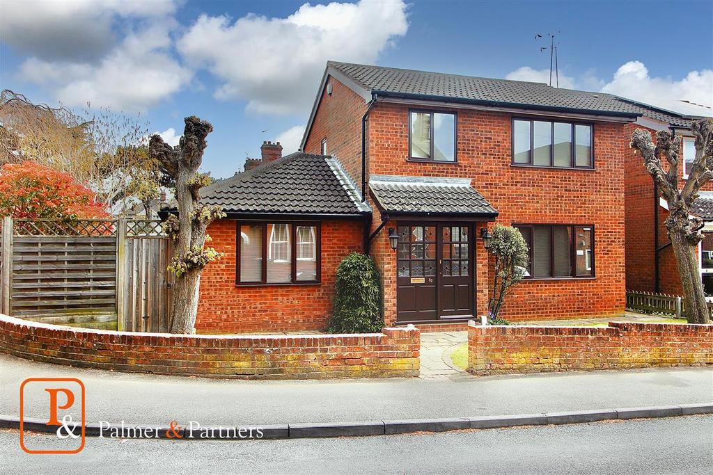 Rose Hill Crescent, Ipswich 3 bed detached house £375,000