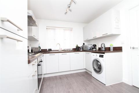 10 Popular Road, Great Blakenham, Ipswich, IP6 0GN