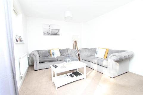 10 Popular Road, Great Blakenham, Ipswich, IP6 0GN