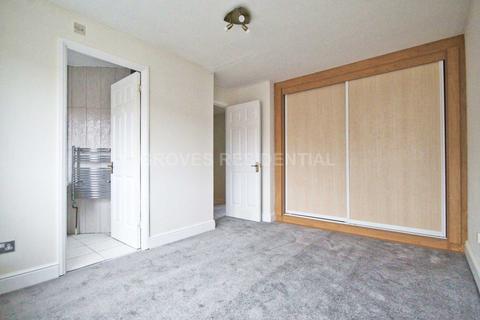 39 Willow Road, New Malden, KT3 3RR