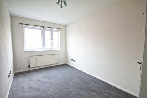 39 Willow Road, New Malden, KT3 3RR