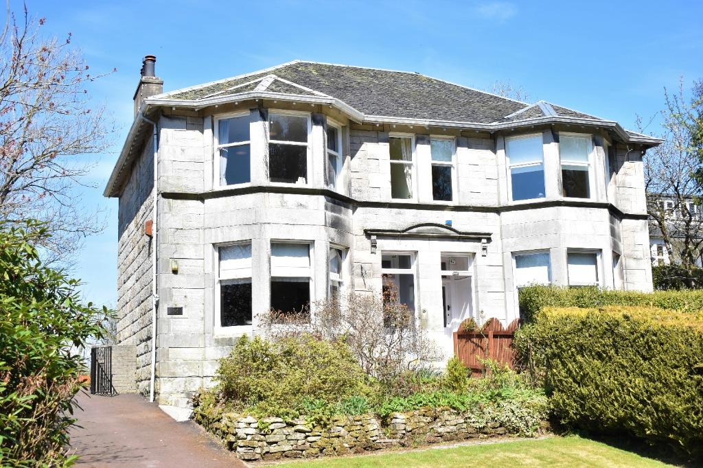 Busby Road, Carmunnock, Glasgow, G76 9BN 3 bed semidetached house £