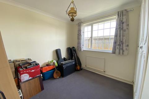 79 Broad Road, Eastbourne, BN20 9QX