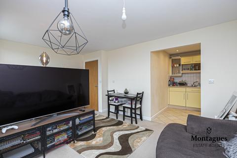 2 bedroom apartment for sale, Hemnall Street, Epping, CM16