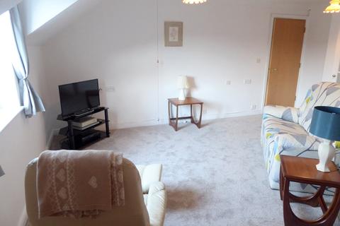 1 bedroom flat for sale - Spencer Court
