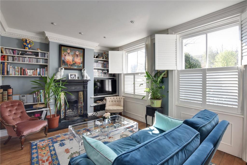 Collins Street, Blackheath, London, SE3 2 bed end of terrace house £