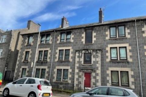 4 bedroom flat to rent, Roslin Street, City Centre, Aberdeen, AB24