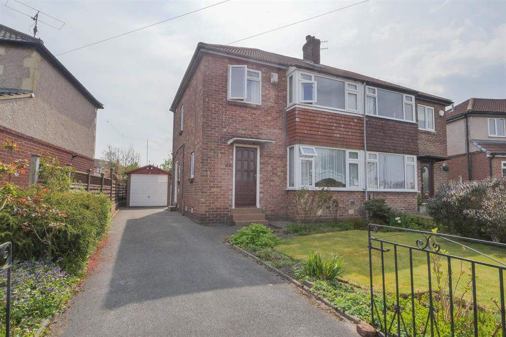 Carr Hill Road, Calverley, LS28 3 bed semidetached house £250,000
