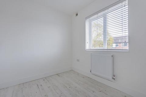 2 bedroom apartment to rent, Chesham,  Bucks,  HP5