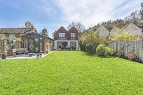 Embleton Cottage Ash Lane, Elstead, Godalming, GU8 6ET