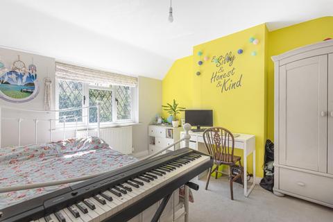 Embleton Cottage Ash Lane, Elstead, Godalming, GU8 6ET