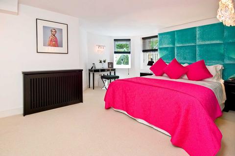 3 bedroom apartment to rent, Rutland Court, Knightsbridge SW7