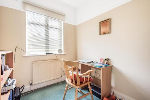 53 Glanfield Road, Beckenham, BR3 3JT
