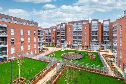 2 bedroom apartment to rent - Wilkinson Close, London, NW2
