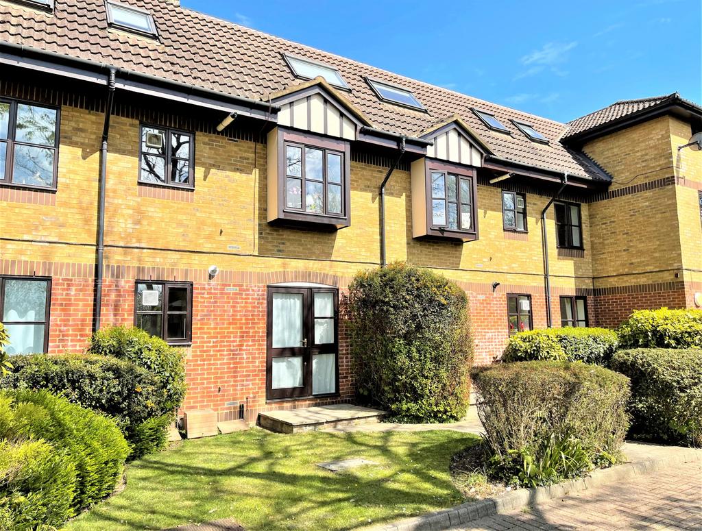 Leatherhead 1 bed flat £1,000 pcm (£231 pw)