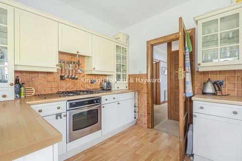 14 Cavendish Way, West Wickham, BR4 0LG
