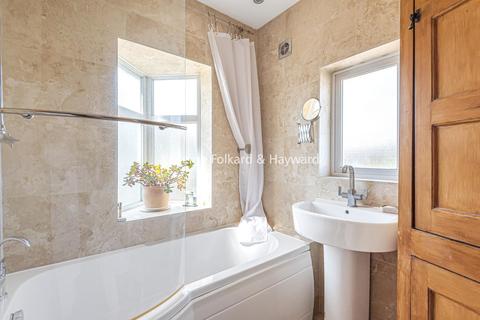14 Cavendish Way, West Wickham, BR4 0LG