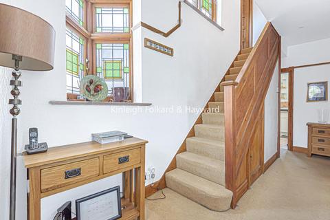 14 Cavendish Way, West Wickham, BR4 0LG