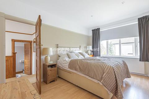 14 Cavendish Way, West Wickham, BR4 0LG