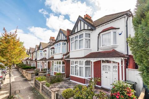 18 Hilldown Road, London, SW16 3DZ
