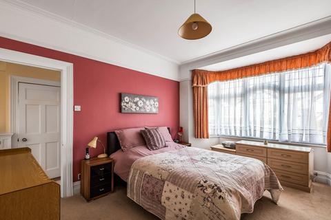 18 Hilldown Road, London, SW16 3DZ