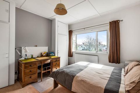 18 Hilldown Road, London, SW16 3DZ