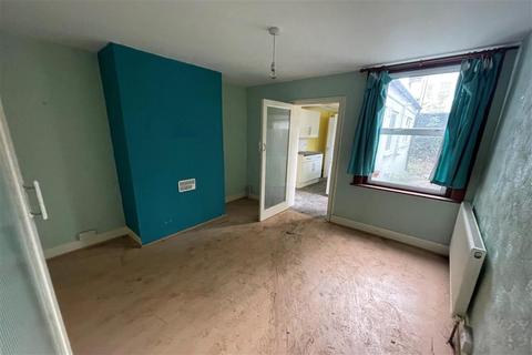 5 Cliffe Road, South Croydon, CR2 6PQ