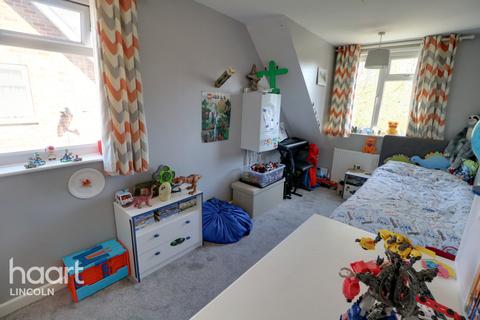 35 Chiltern Road, Lincoln, LN5 8SB