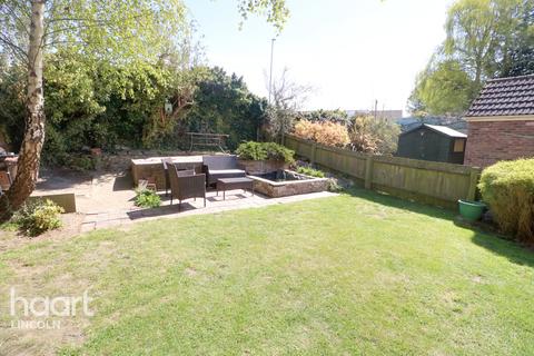 35 Chiltern Road, Lincoln, LN5 8SB