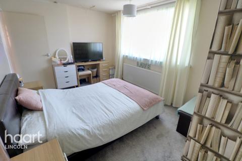 35 Chiltern Road, Lincoln, LN5 8SB