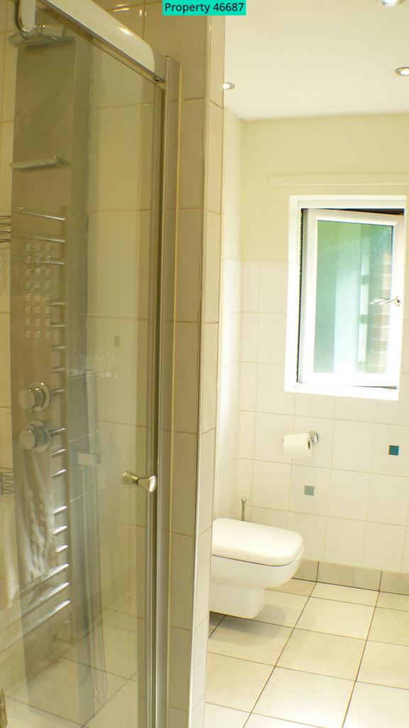 Ensuite