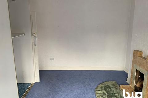 32 Edenbridge Road, Birmingham, B28 8QA