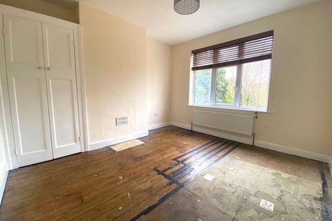 15 Currie Road, Northampton, NN2 6HG