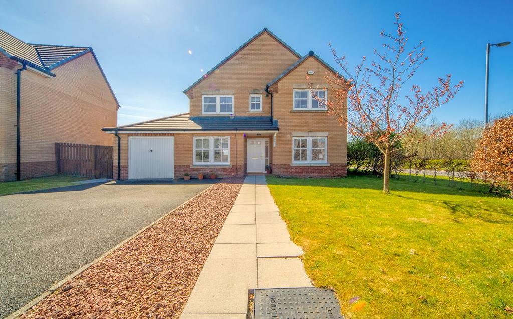 Blackhill Drive, Glasgow 5 bed detached house £299,999