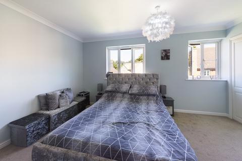 62 Comfrey Way, Thetford, IP24 2UU