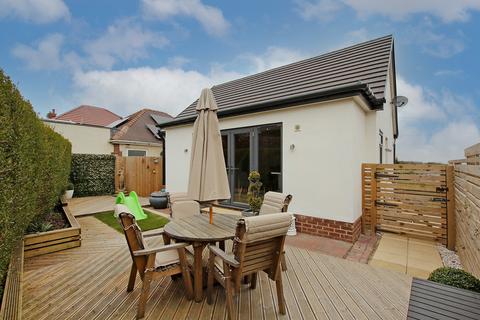 3 Westwick Grove, Sheffield, S8 7DP