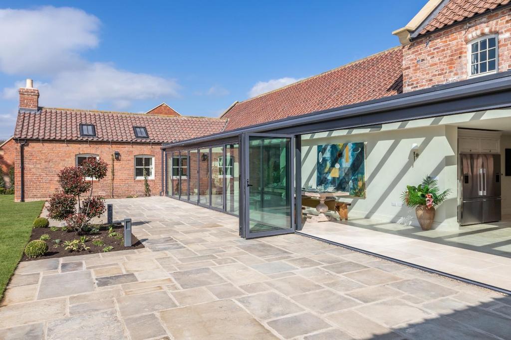 The Stables, Swinton Grange Estate, Malton, YO17 6QT 3 bed country