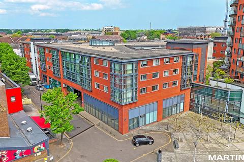 undefined, Wells Crescent, Chelmsford