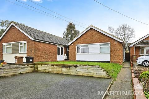 3 bedroom detached bungalow to rent, Ongar Road, Writtle