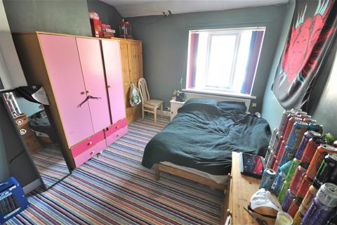12 Darlington Grove, Moorends, Doncaster, DN8 4TP
